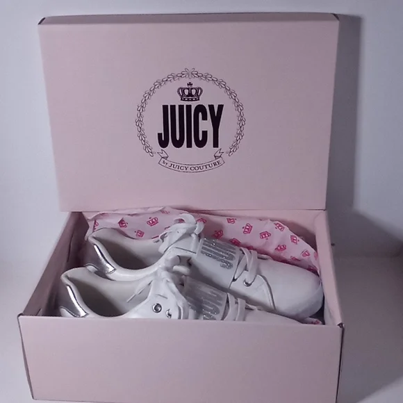 Juicy Couture "JUICY CHAYA" π - Picture 9 of 12